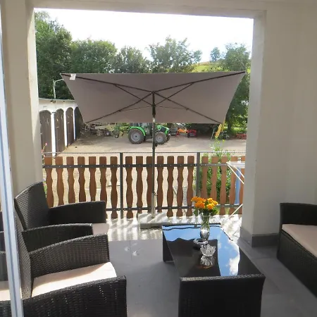 Apartment Grafenfelder Hof *